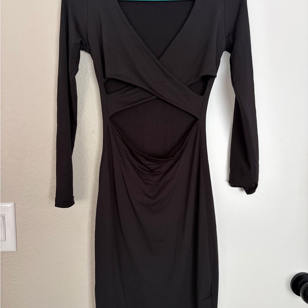 Elegant Black Long Sleeve Dress